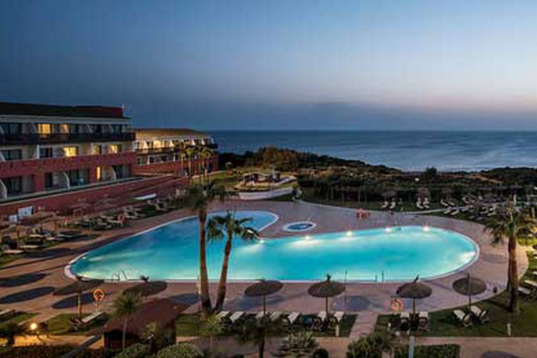 Hotel Ilunion Calas De Conil Conil De La Frontera Official - 